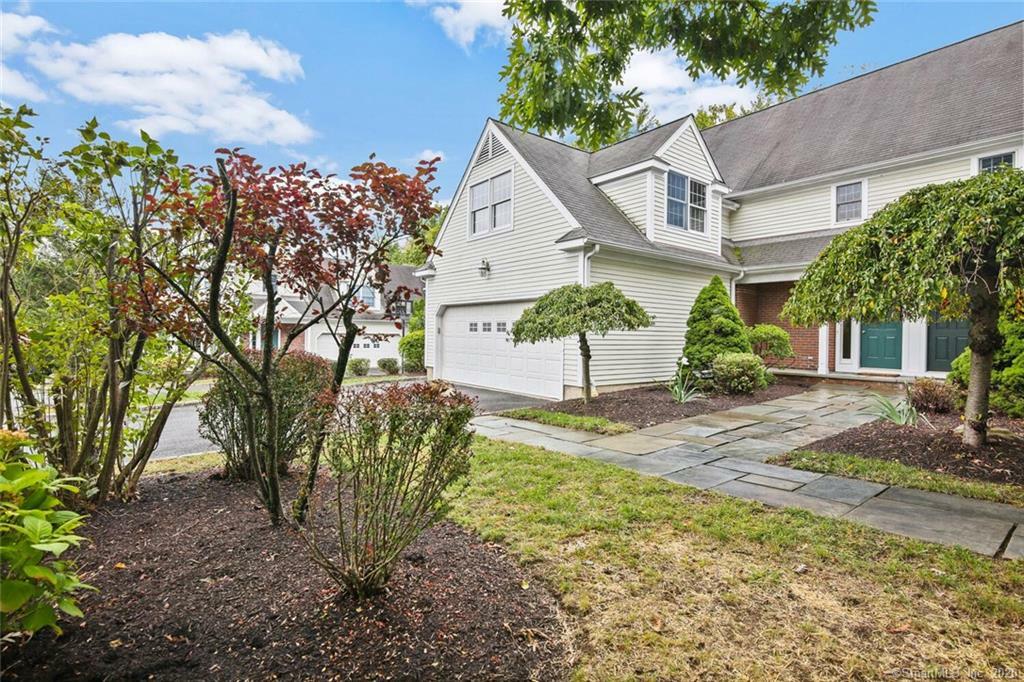 Property Photo: 12 Ledge Avenue CT 06840
