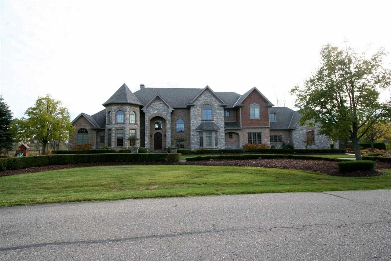 Property Photo:  8301 Misty Meadows Meadows  MI 48439-7427 