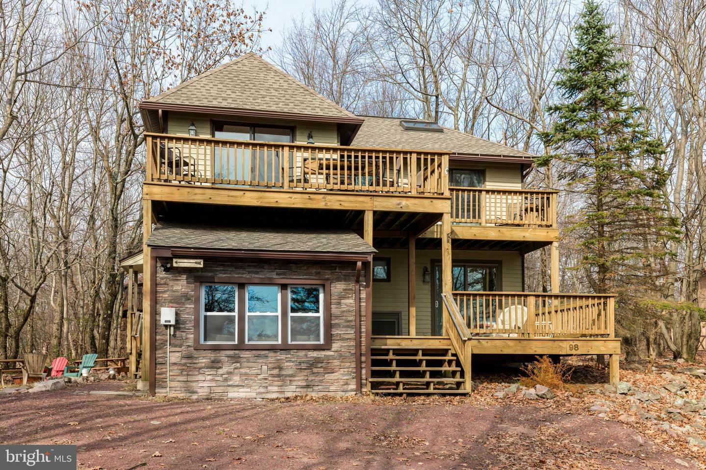 Property Photo:  98 Skye Drive  PA 18624 