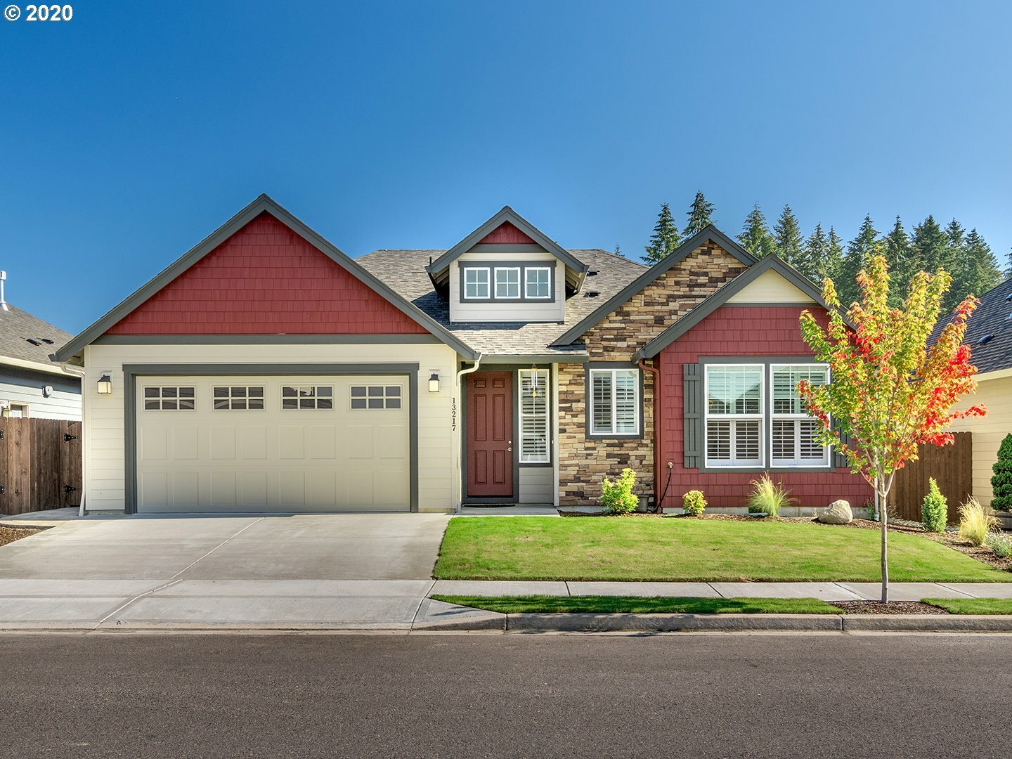 Property Photo:  13217 NE 61st Ave  WA 98686 