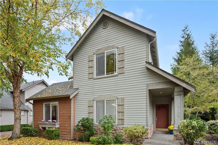 Property Photo:  10704  221st Lane NE  WA 98053 