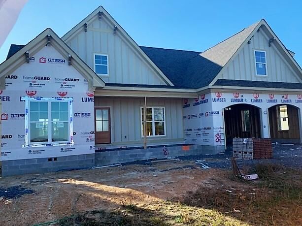 Property Photo: 12885 Blakeslee Drive TN 37379