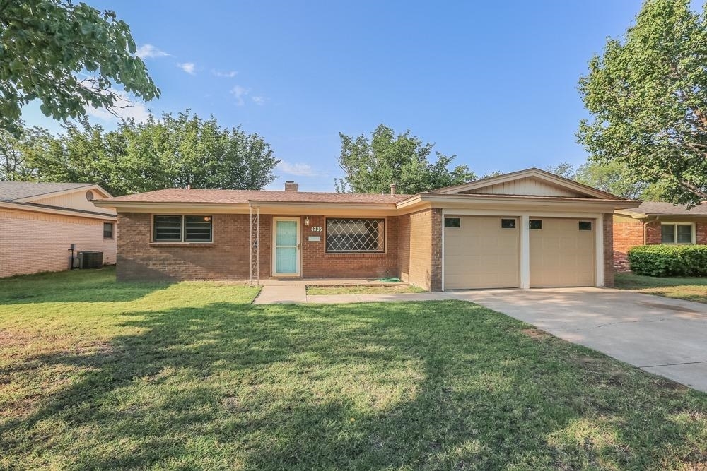 Property Photo:  4305 59th Street  TX 79413 