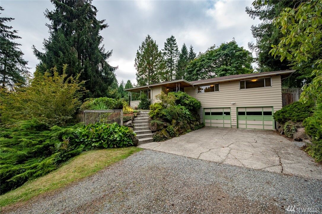 Property Photo:  15605 34th Ave NE  WA 98155 