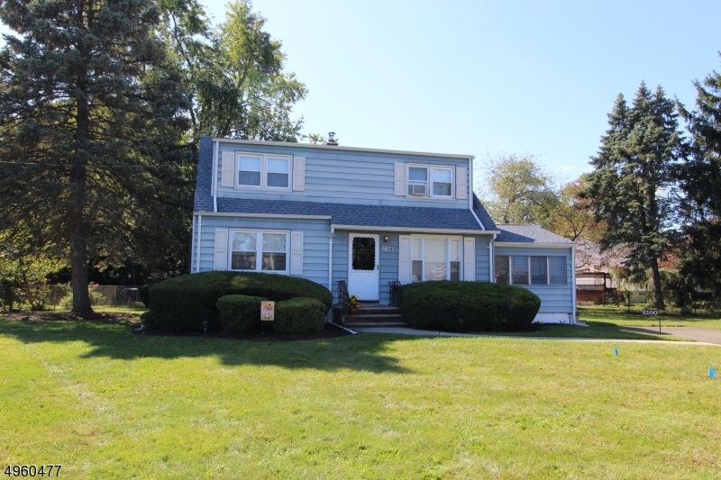 Property Photo:  2100 Orchard Dr  NJ 07080 