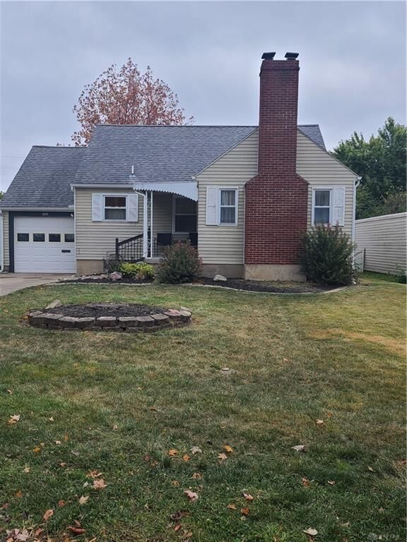 Property Photo: 355 Castlewood Avenue OH 45405