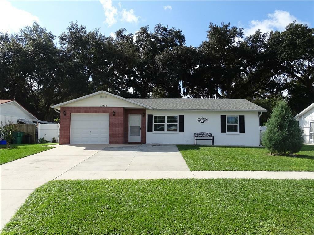 Property Photo:  38620 Piedmont Avenue  FL 33540 