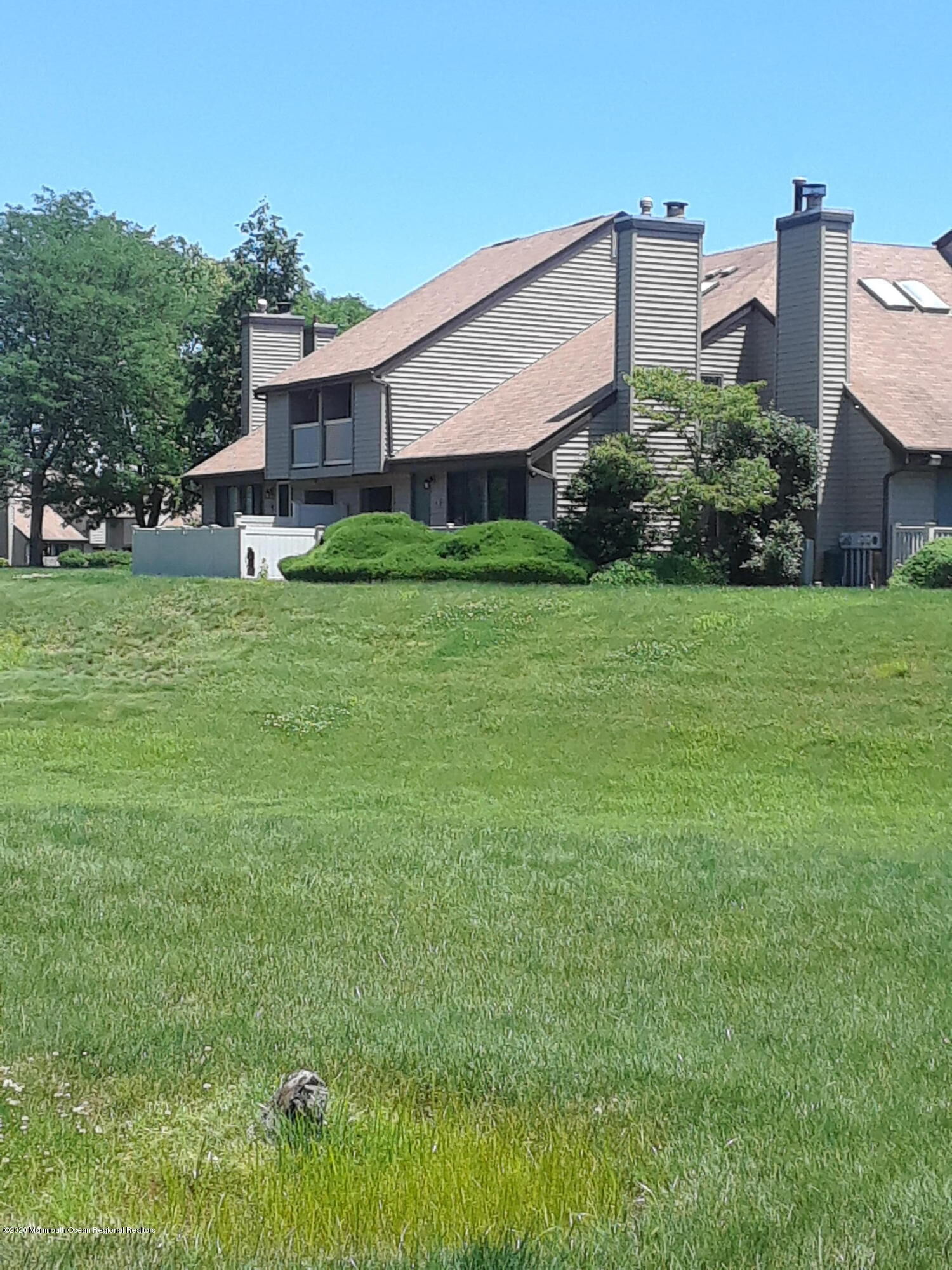 Property Photo:  6 Cotswold Circle  NJ 07712 