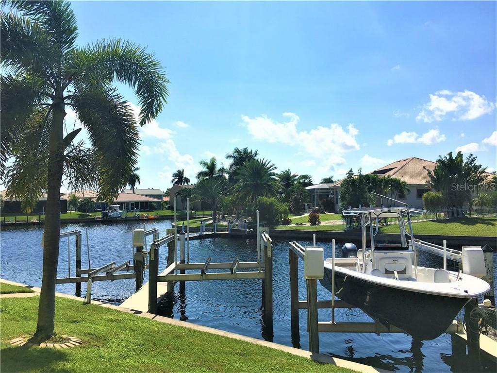 1323 Mediterranean Drive 112  Punta Gorda FL 33950 photo