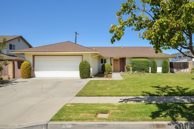 Property Photo:  883 Mardigras Court  CA 93010 