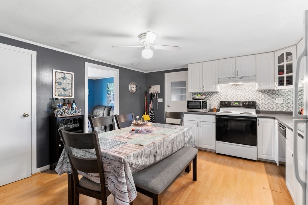 Property Photo: 71 Fordway Street NH 03038