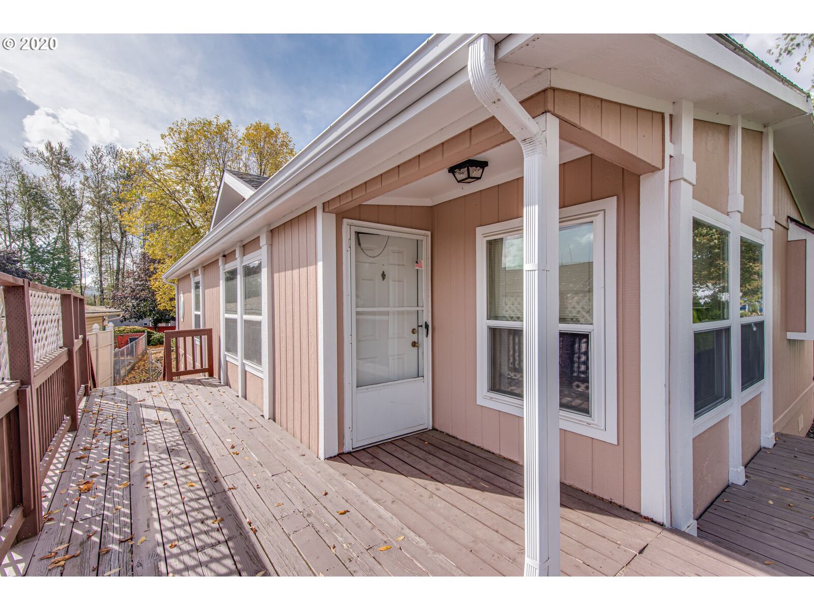 Property Photo:  3777 Addy St #2  WA 98671 