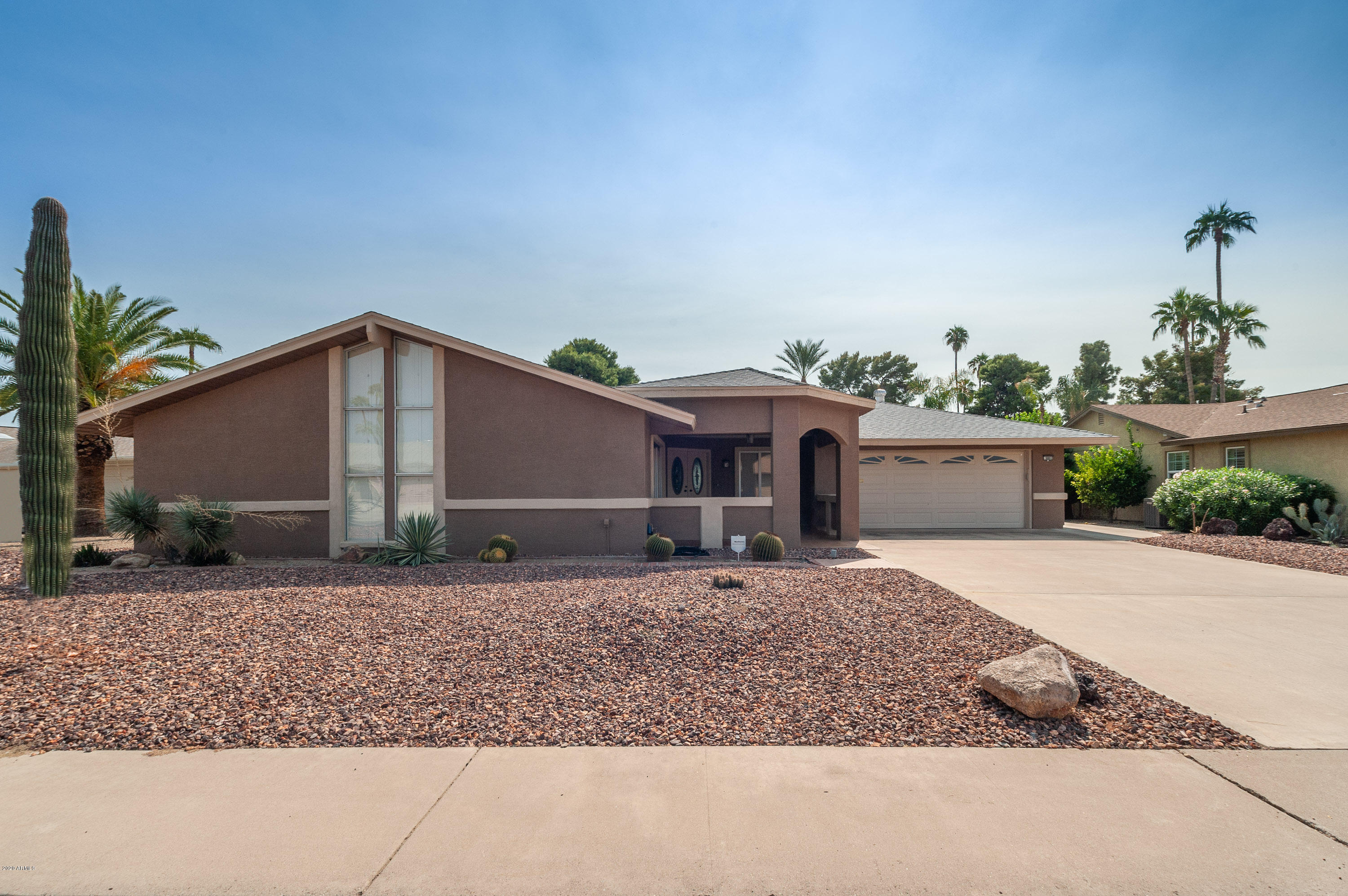 Property Photo: 9801 W Pinecrest Drive AZ 85351