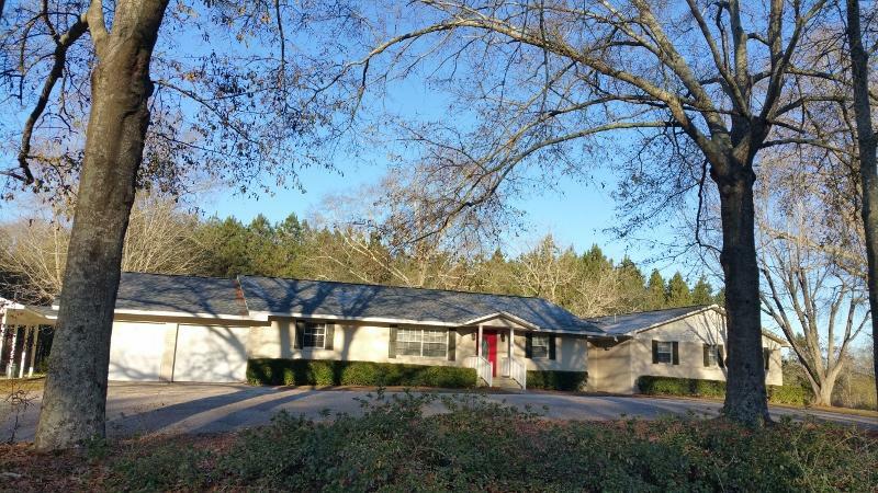 Property Photo:  1655 Mill Creek Rd.  MS 39443 