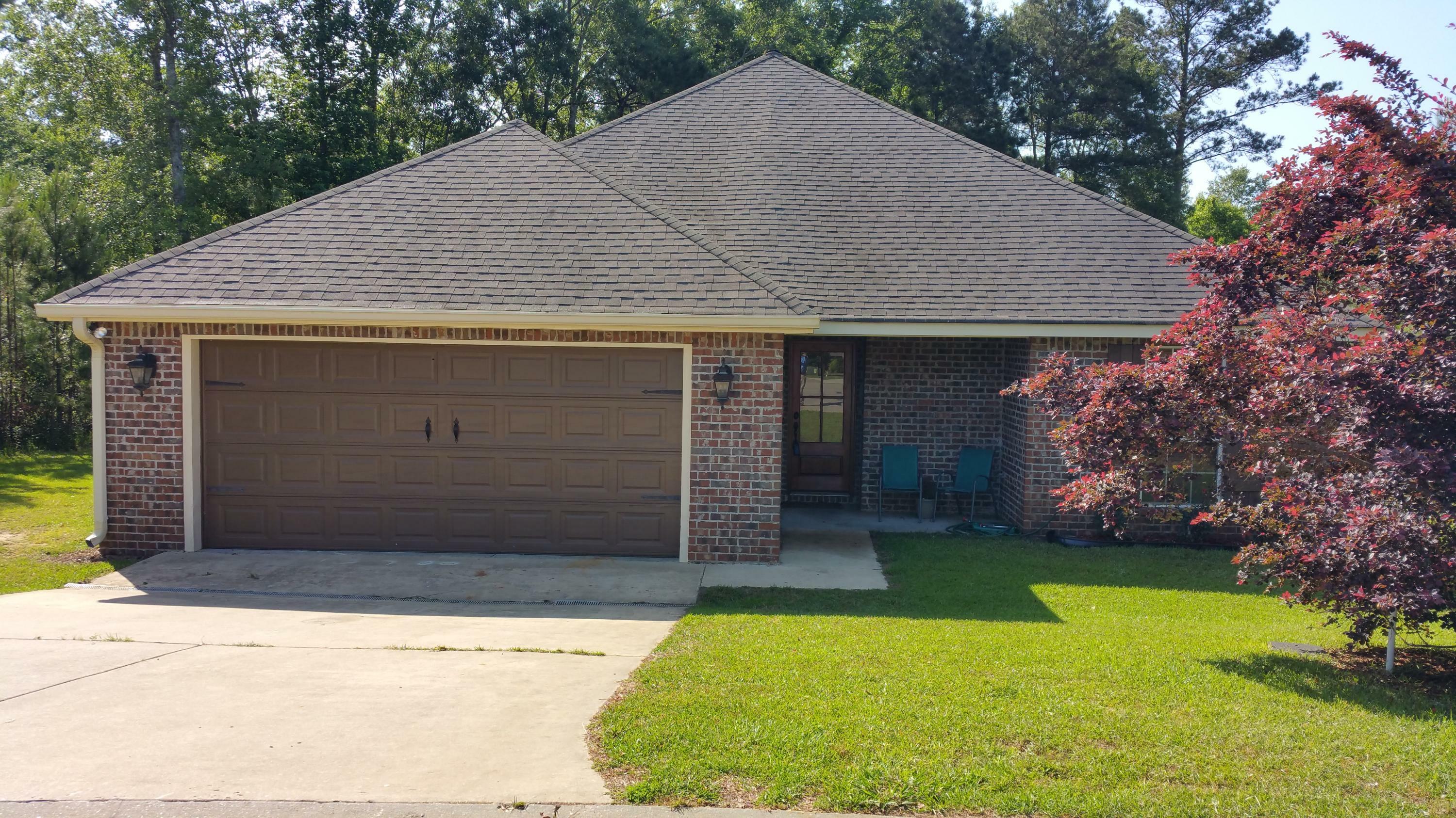 Property Photo:  33 Cross Hill  MS 39402 