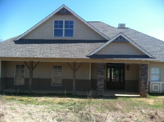 Property Photo:  103 Percy Pittman Rd.  MS 39667 