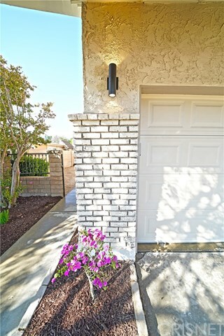 Property Photo:  27133 Rio Prado Drive  CA 91354 