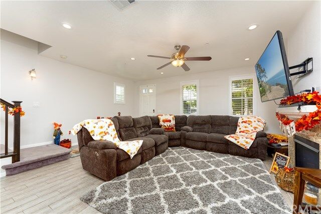 Property Photo:  10292 Beverly Street  CA 90706 