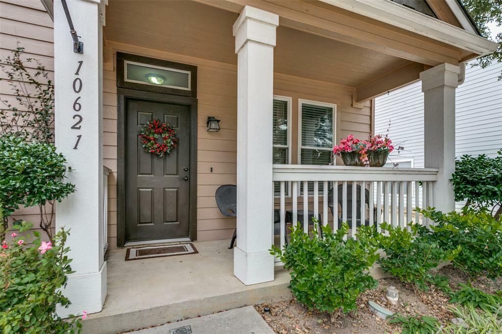 Property Photo: 10621 Astor Drive TX 76244