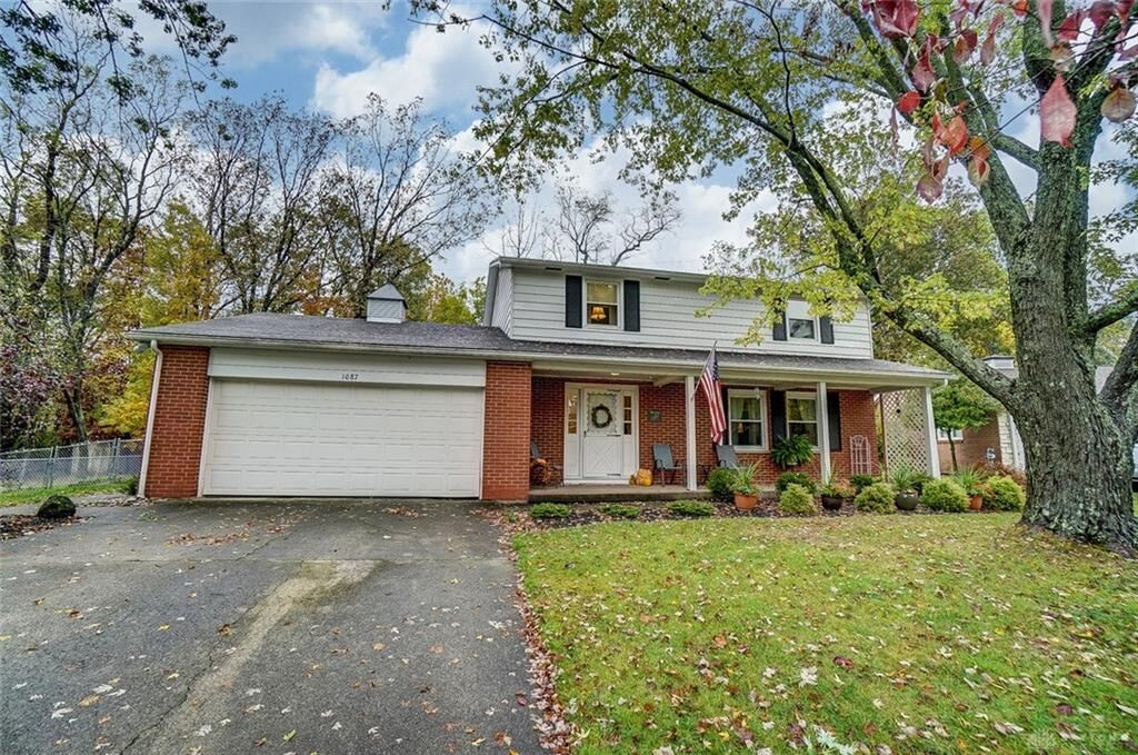 Property Photo: 1087 Warren Drive OH 45177