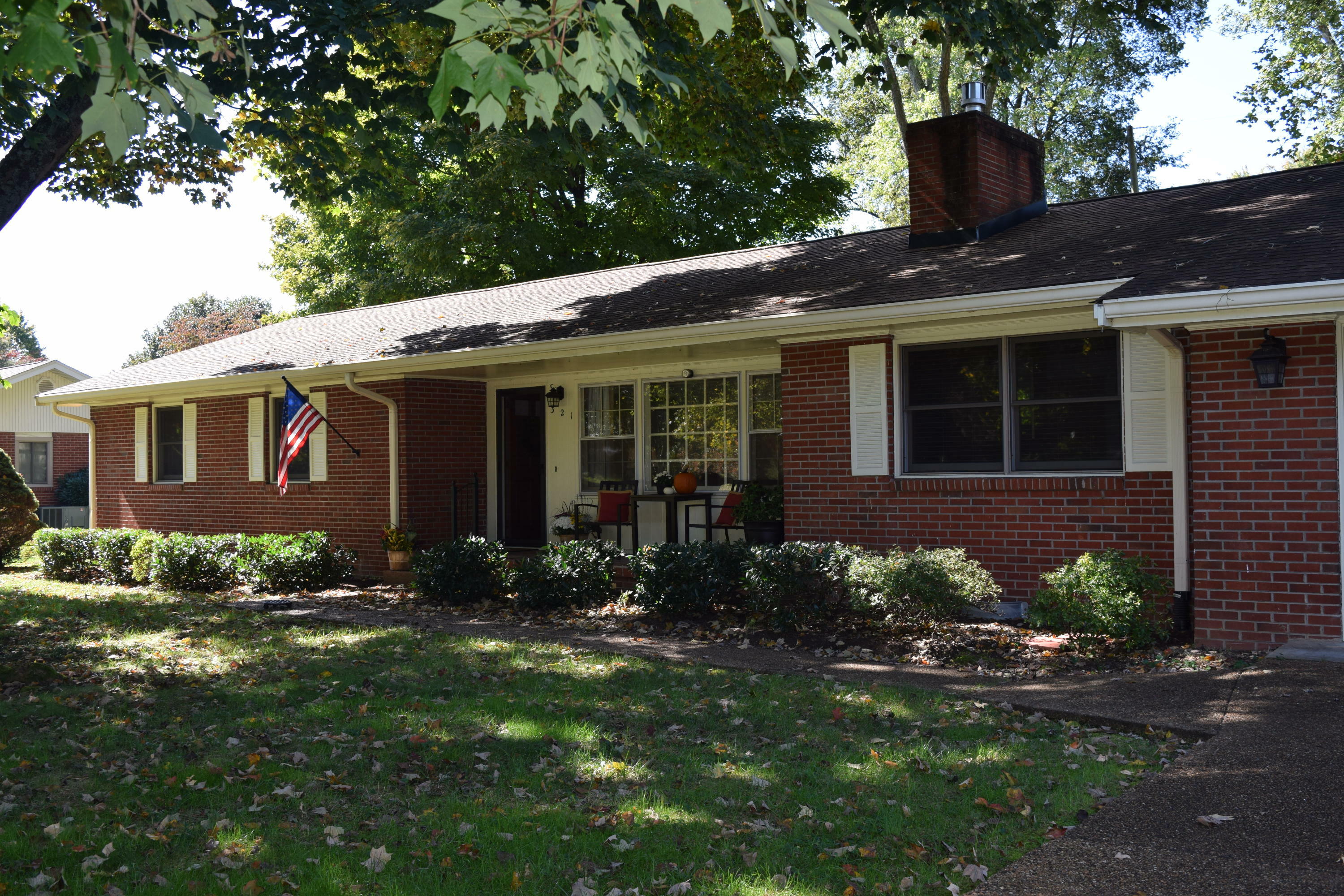 Property Photo:  321 NW Wesley Rd  TN 37909 