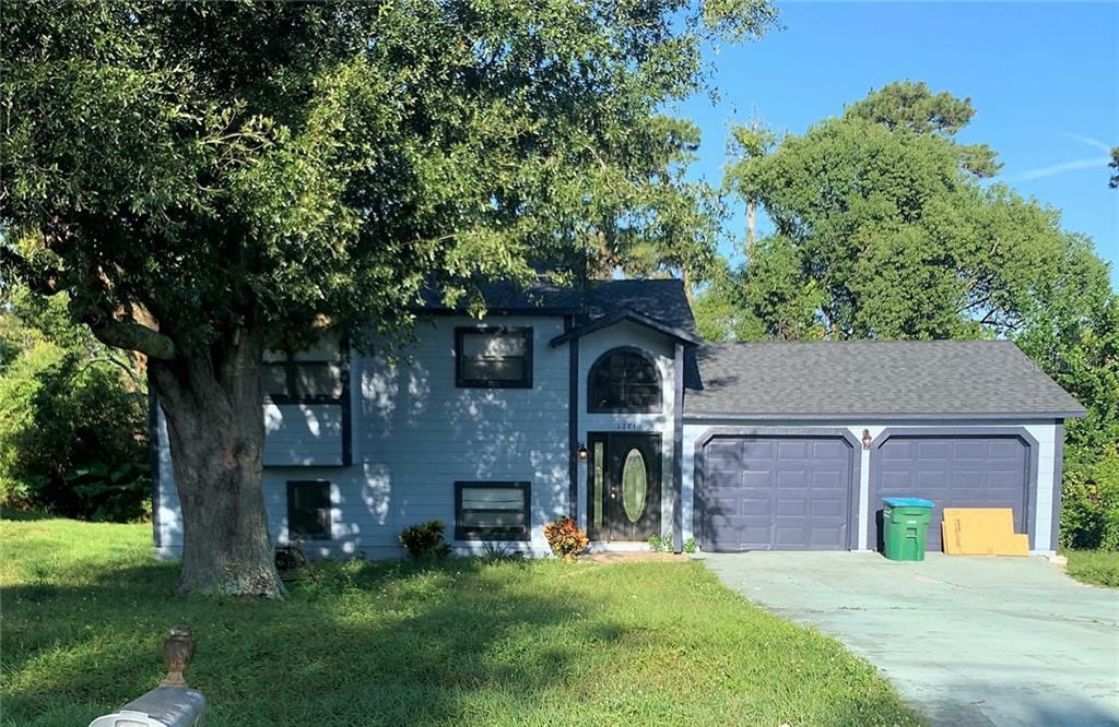 Property Photo:  1174 E Lombardy Drive  FL 32725 