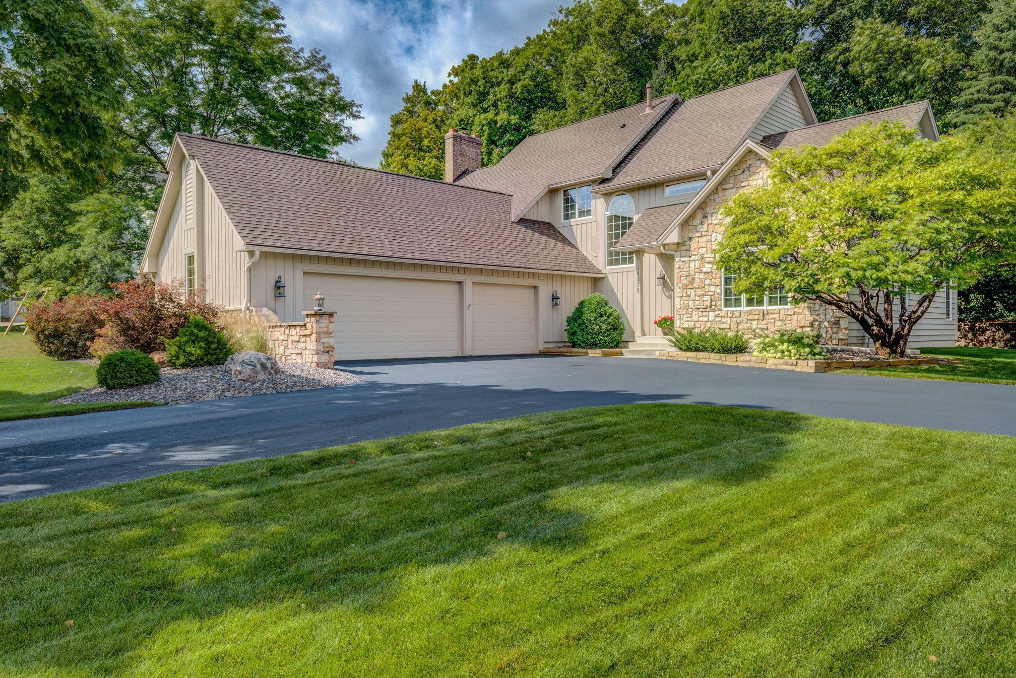 Property Photo: 14530 47th Avenue N MN 55446