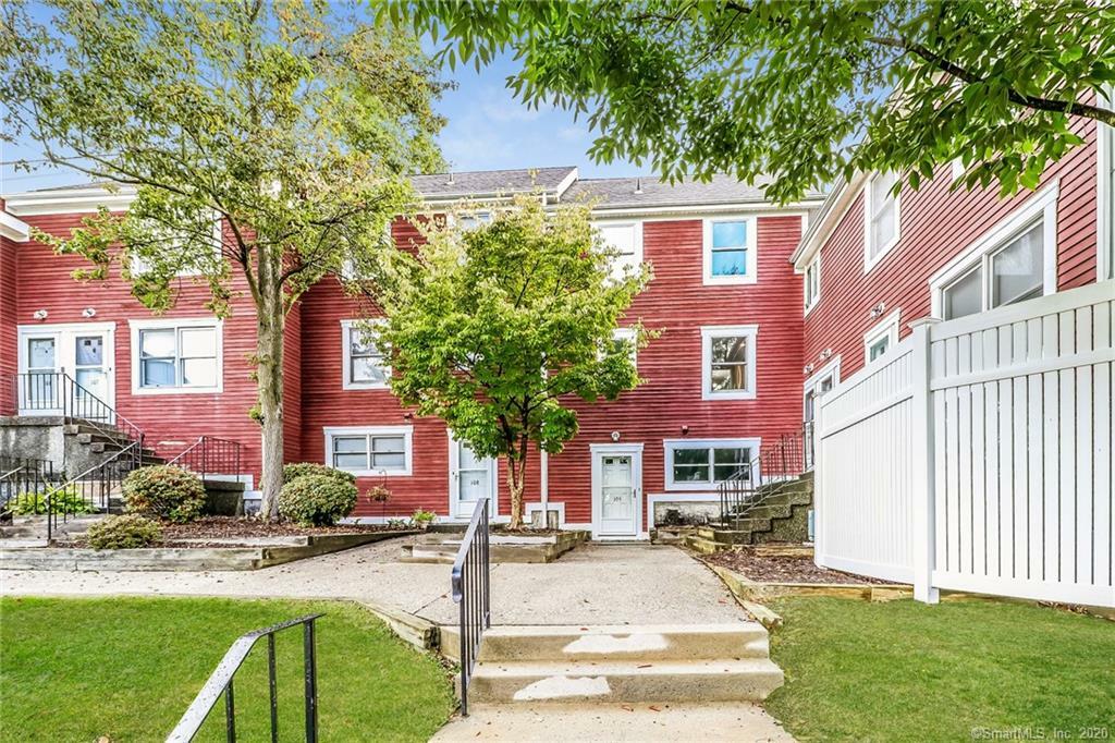 Property Photo: 7 Dean Street 1-109 CT 06810
