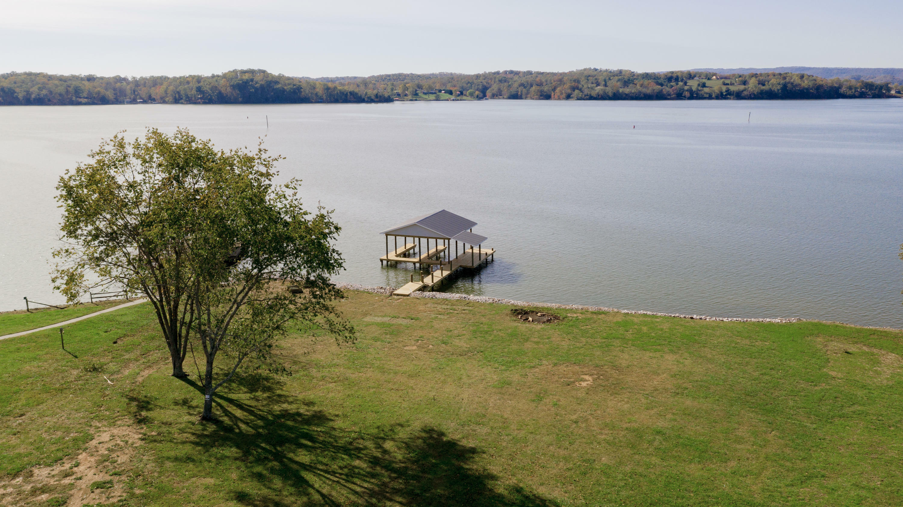 Property Photo:  180 Cherokee Circle  TN 37880 