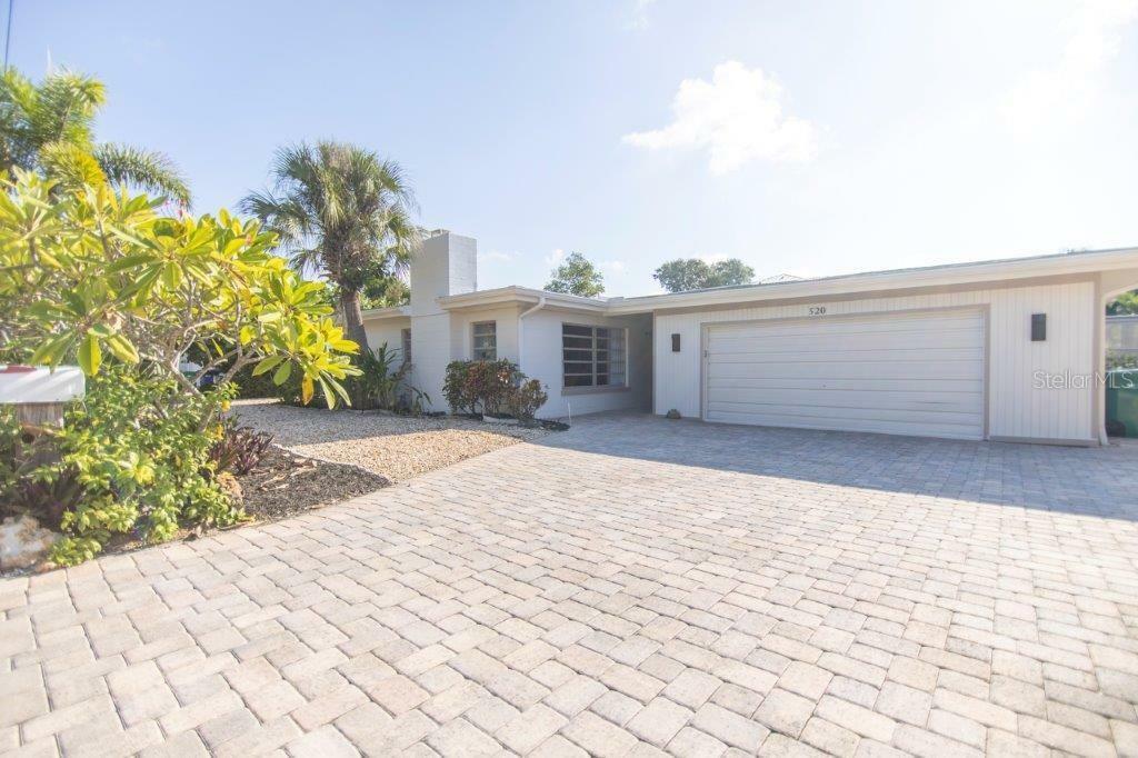 520 De Narvaez Drive  Longboat Key FL 34228 photo