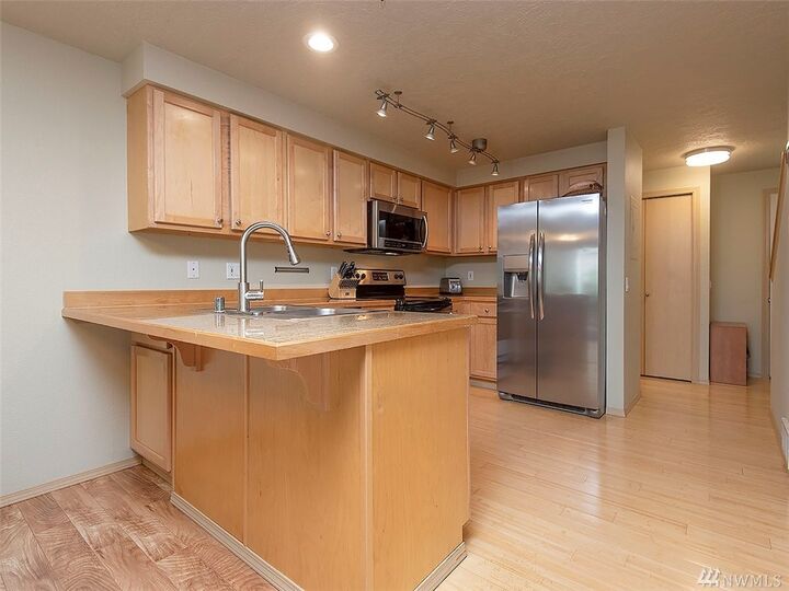 Property Photo:  3409 156th St SW B  WA 98087 