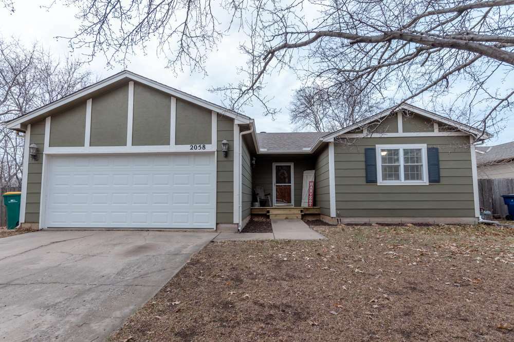 Property Photo:  2058 N Sunridge Ct  KS 67235 