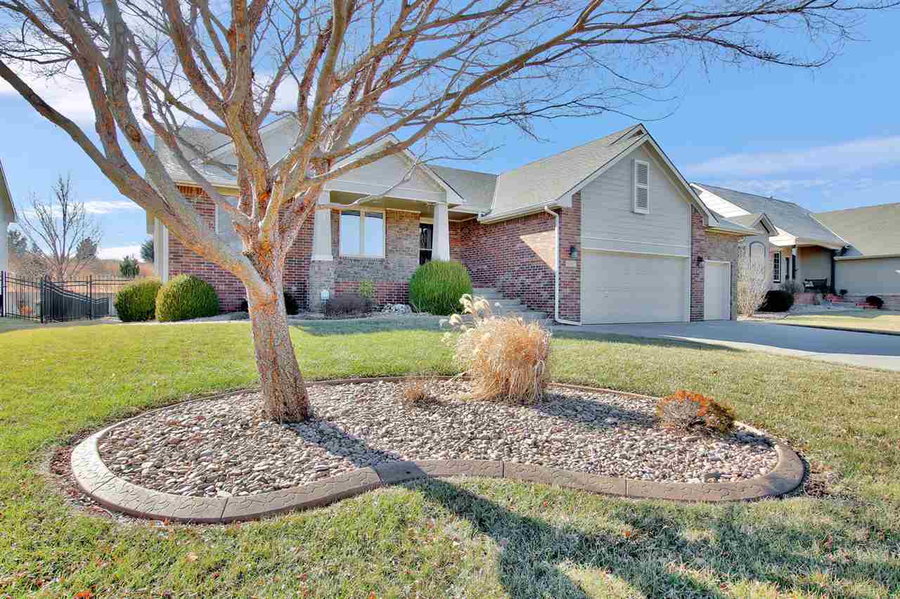 Property Photo:  10207 W Westlakes Ct  KS 67205 