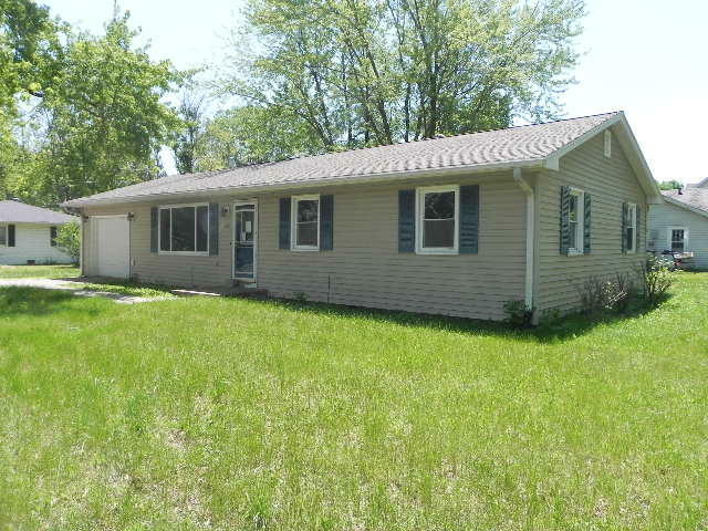 Property Photo:  302 Fairview St  MO 65255 