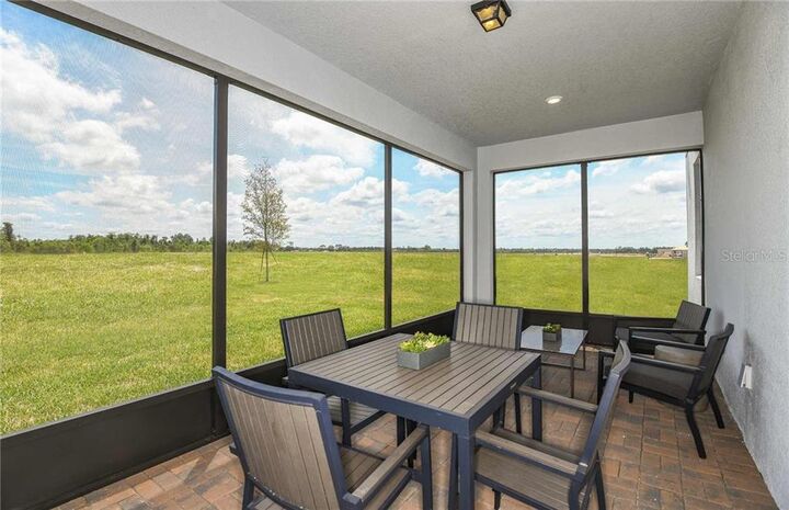 Property Photo: 2137 Bur Oak Boulevard FL 34771