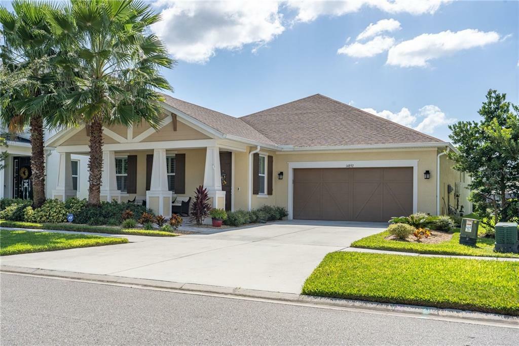 Property Photo:  14892 Renaissance Avenue  FL 33556 