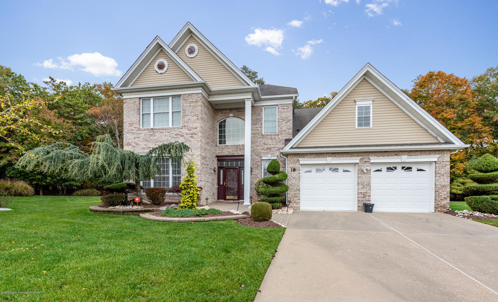 Property Photo:  18 Caufield Court  NJ 07728 