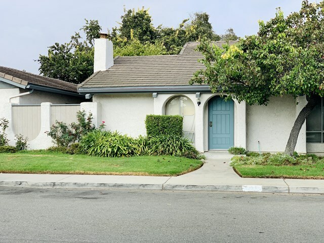 Property Photo:  601 Holly Avenue  CA 93036 