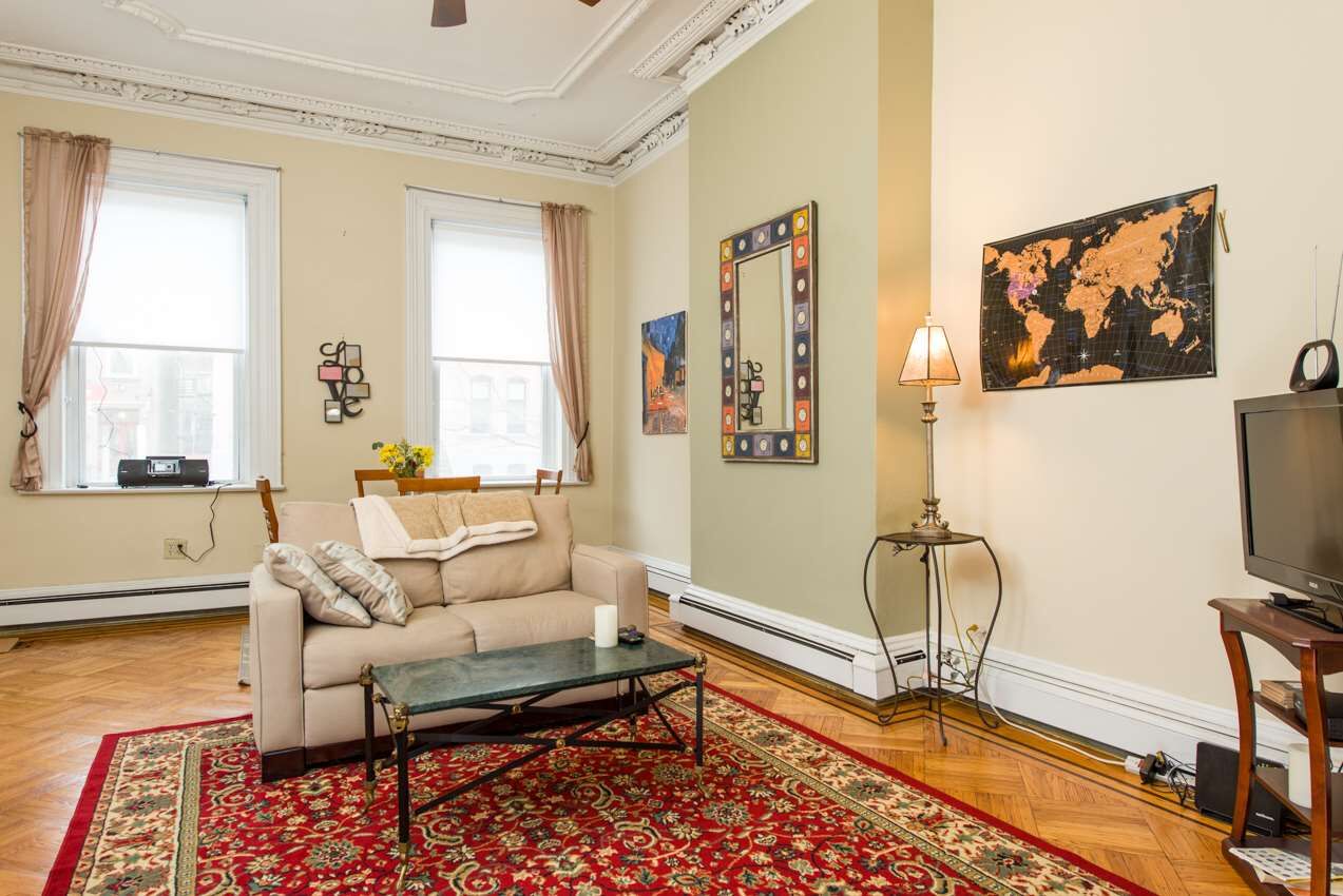 Property Photo: 718 Washington St 1 NJ 07030