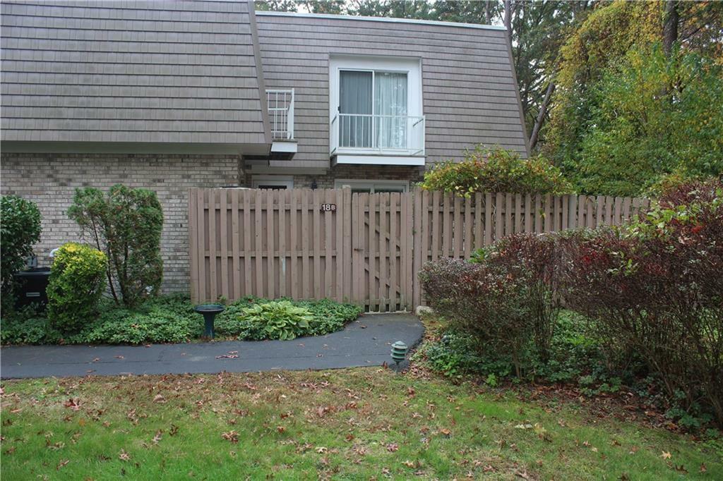 Property Photo:  18 Caddy Rock Rd, Unit#B  RI 02852 