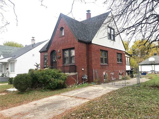 6840 Warwick Street  Detroit MI 48228 photo