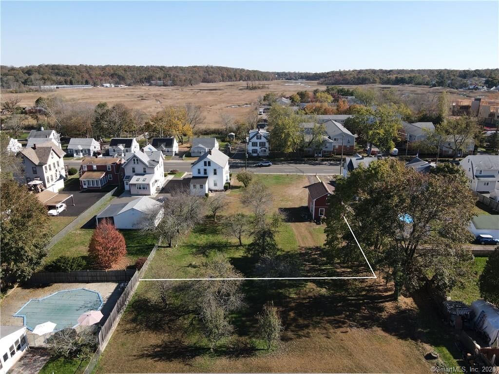 Property Photo: 128 Hemingway Avenue CT 06512