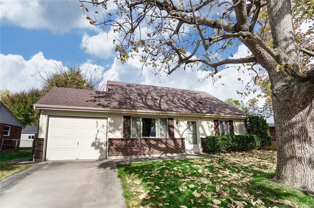 Property Photo: 1340 Massachusetts Drive OH 45385