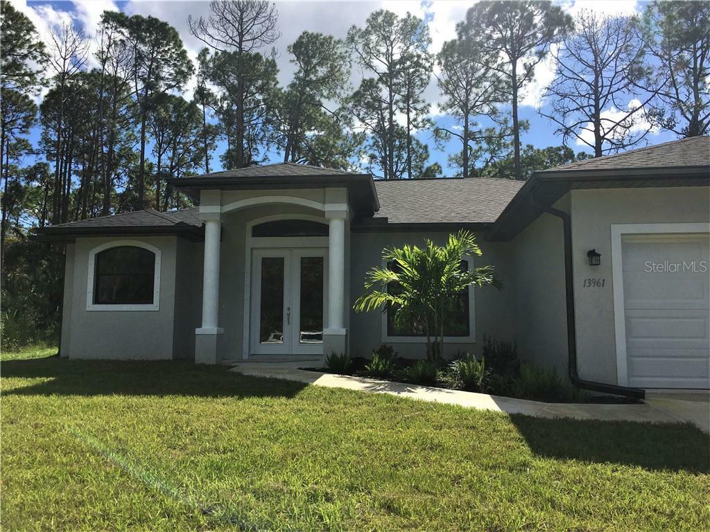 Property Photo:  13961 Dunlap Avenue  FL 33953 