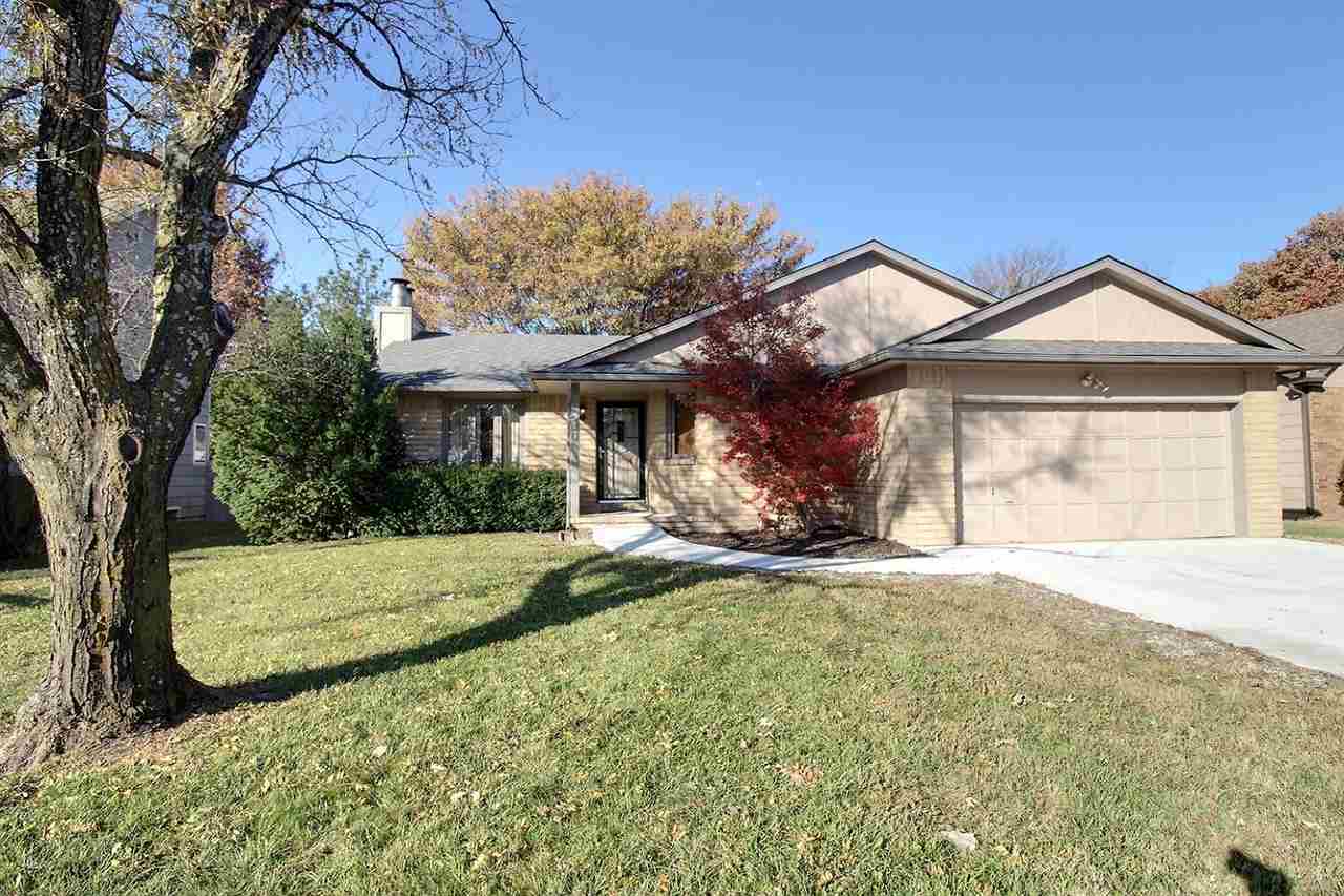 517 N Sagebrush St  Wichita KS 67230 photo