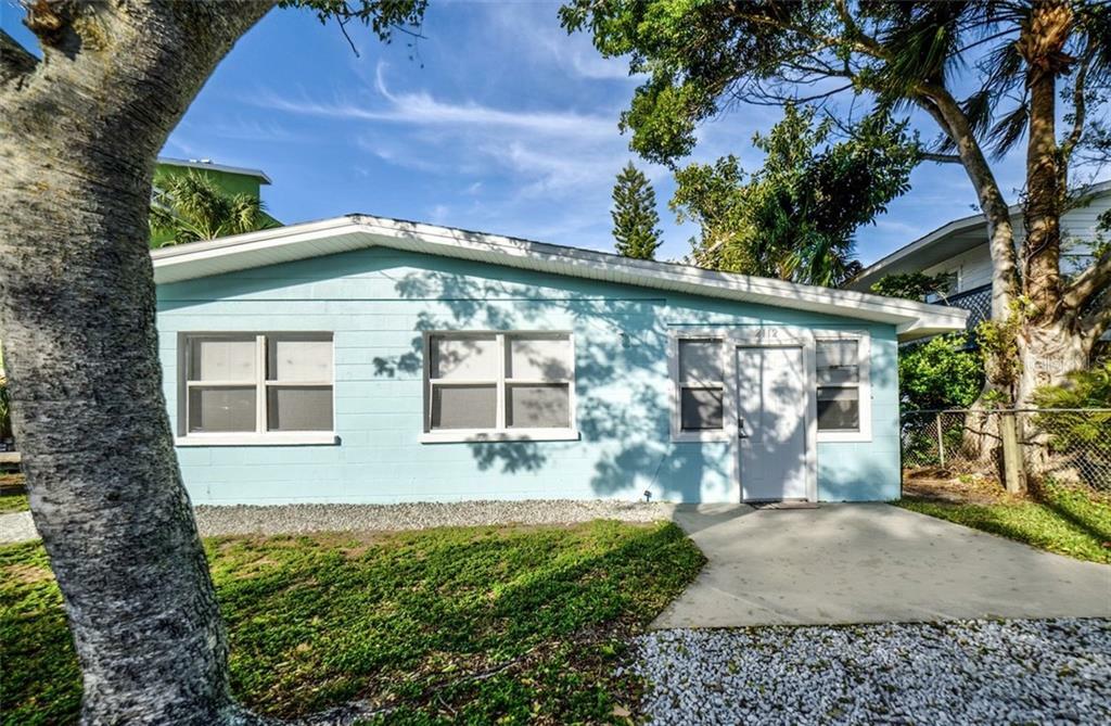 Property Photo:  2110-2112 1st Street  FL 33785 