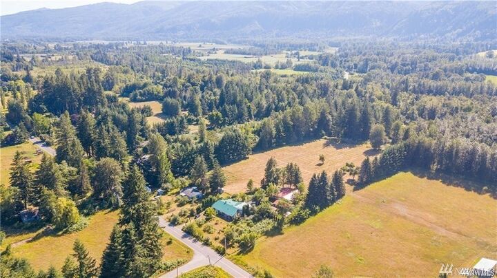 Property Photo: 3993 Nelson Rd WA 98244