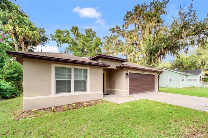 Property Photo:  1406 E 20th Street  FL 32771 
