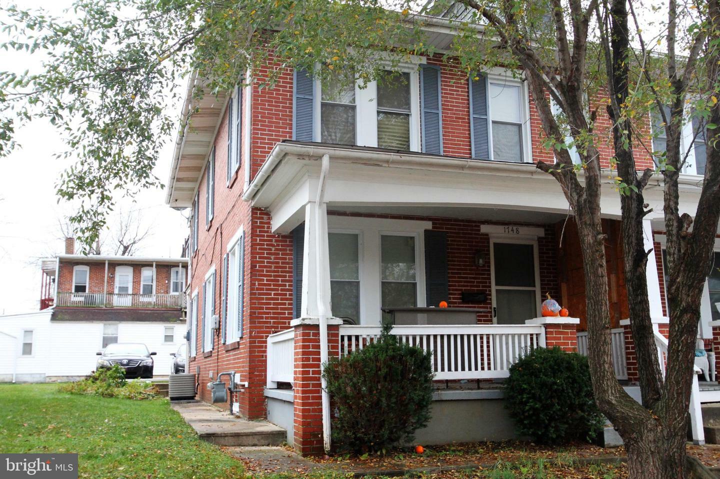 Property Photo:  1748 Monroe Street  PA 17404 