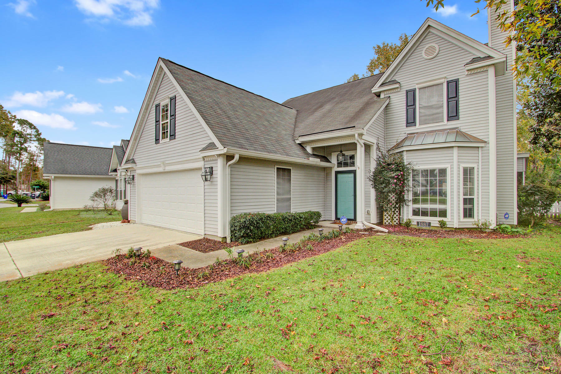 Property Photo: 1887 Beechwood Road SC 29414